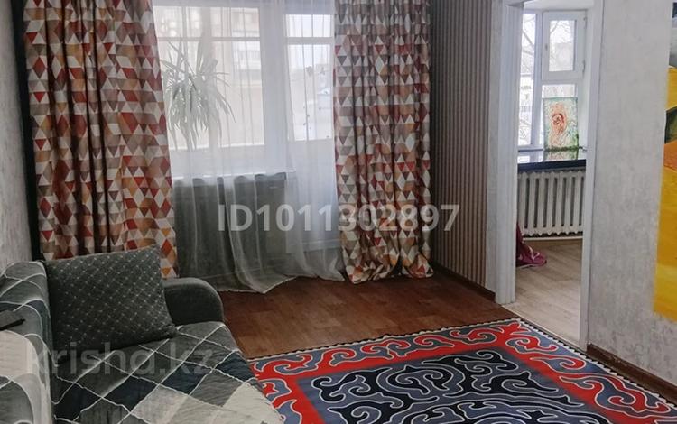 2-комнатная квартира · 42 м² · 5/5 этаж, Майкудук, Майкудук, 12й микрорайон 44 за 9.5 млн ₸ в Караганде, Алихана Бокейханова р-н — фото 2