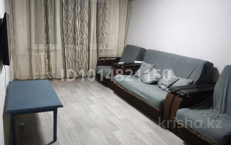 3-комнатная квартира · 60 м² · 3/4 этаж, мкр №4 3 за 350 000 ₸ в Алматы, Ауэзовский р-н — фото 4