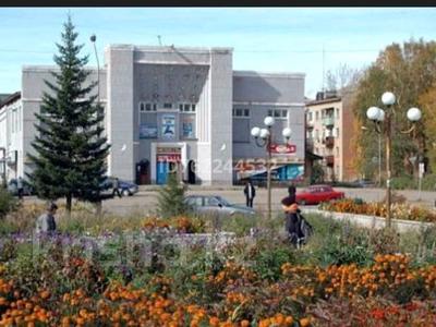 Свободное назначение, офисы, магазины и бутики, склады, общепит, салоны красоты · 1600 м² за 250 млн 〒 в Риддере