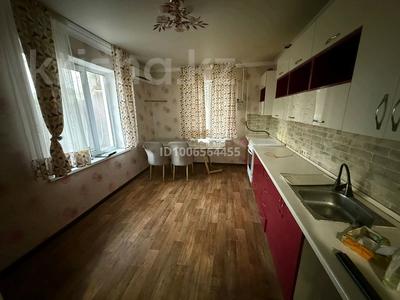 Часть дома · 2 комнаты · 72 м² · 4 сот., Шукурова 89А — Уг. Кощербаева за 15.5 млн 〒 в 