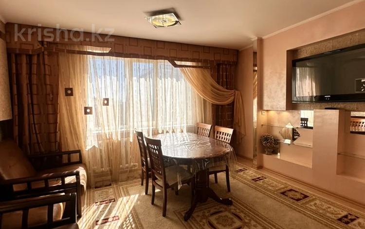 3-бөлмелі пәтер · 74.4 м² · 4/5 қабат, мкр Юго-Восток, Мкр Гульдер 1 15, бағасы: 27 млн ₸ в Караганде, Казыбек би р-н — фото 2