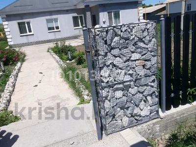 Отдельный дом · 4 комнаты · 150 м² · 35 сот., Желтоксан 63 — Село Кокжазык (Троицк) за 29.3 млн ₸ в Карабулаке