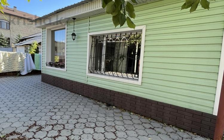 Часть дома · 3 комнаты · 90 м² · 8 сот., мкр Фёдоровка , Балхашская 22 — Балхашская за 15 млн ₸ в Караганде, Казыбек би р-н — фото 2