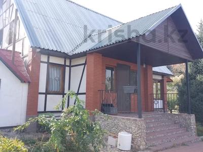Отдельный дом · 4 комнаты · 250 м² · 20 сот., мкр Ерменсай за 900 000 ₸ в Алматы, Бостандыкский р-н