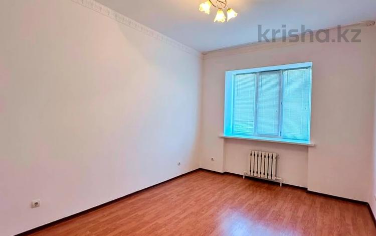 3-бөлмелі пәтер · 90 м² · 4/6 қабат, Крупская 26, бағасы: 38.5 млн ₸ в Атырау — фото 3