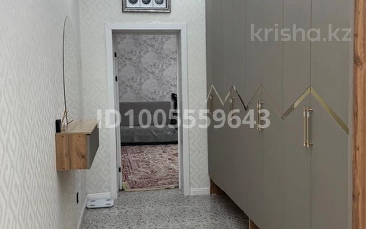 Отдельный дом · 6 комнат · 320 м² · 2 сот., мкр &quot;Шыгыс 2&quot; 224/16 за 75 млн 〒 в Актау, мкр "Шыгыс 2" — фото 2