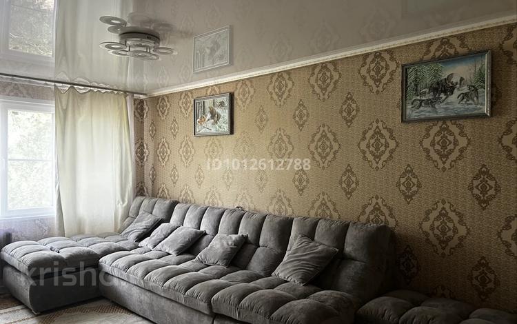 3-бөлмелі пәтер · 64.9 м² · 3/5 қабат, Машиностроителей 2, бағасы: 25 млн ₸ в Усть-Каменогорске — фото 2