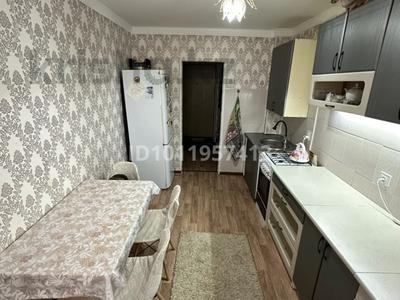 2-комнатная квартира · 56 м² · 8/9 этаж, 2-й мкр. 4В за 14 млн 〒 в Актобе