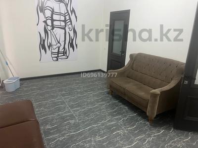 Кеңселер • 90 м², бағасы: 14 млн 〒 в Актау, 16-й мкр 