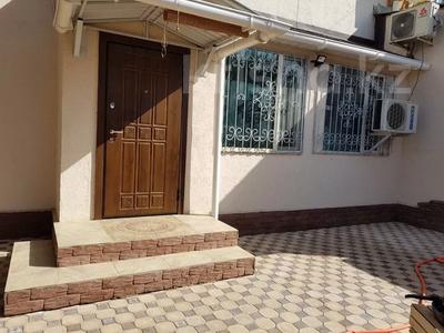 4-комнатная квартира · 130 м² · 1/2 этаж, Нурсат 48/1 — Аллея, прокуратура Нурсат, дендропарк. за 50 млн ₸ в Шымкенте, Каратауский р-н