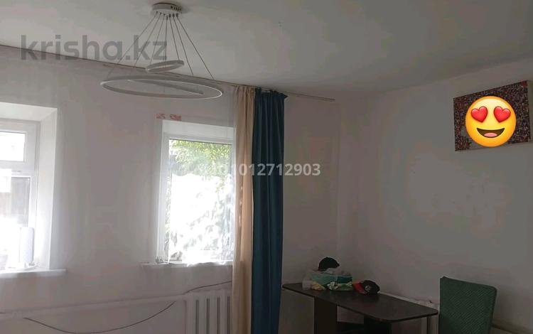 Отдельный дом · 2 комнаты · 55 м² · 4 сот., Подгорная 38 за 7.8 млн ₸ в Семее — фото 2