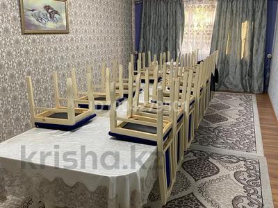 Жеке үй · 7 бөлме · 180 м² · 10 жүзд., Қайтпас 1 ш/а., Кахарман 54, бағасы: 33 млн ₸ в Шымкенте, Каратауский р-н