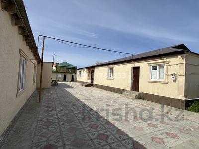 Отдельный дом · 4 комнаты · 210 м² · 10 сот., мкр Лесхоз-2, Габита мусирепова за 37 млн ₸ в Атырау