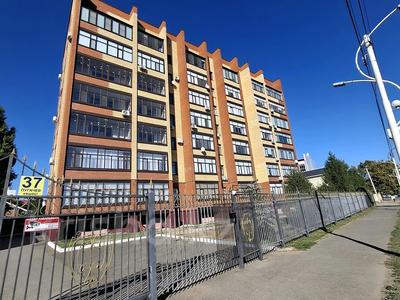 4-бөлмелі пәтер · 200 м² · 3/7 қабат, Пугачева 37 — Ж/К Стела, бағасы: 59 млн ₸ в Уральске
