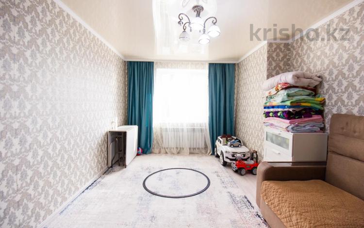 1-комнатная квартира, 38 м², 8/9 этаж, Назарбаева за 12 млн 〒 в Талдыкоргане — фото 3