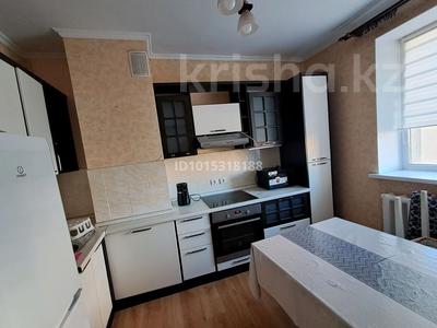2-комнатная квартира · 55 м² · 8/9 этаж, Жубанова 4 за 250 000 ₸ в Астане, р-н Байконур