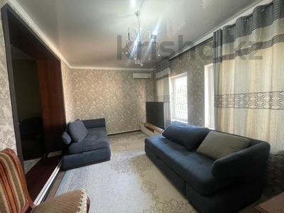 Отдельный дом · 5 комнат · 148 м² · 8 сот., мкр Самал-1, Мкр Самал-1, Кулахмета Халменова — Бауыржана Момышулы за 47 млн 〒 в Шымкенте, Абайский р-н