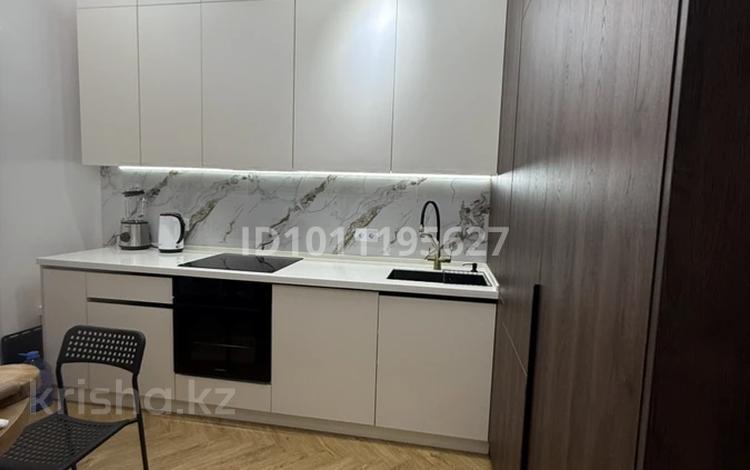 3-бөлмелі пәтер · 75 м² · 7/9 қабат, Навои 30/1 — Навои угол Жандосова, бағасы: 86 млн ₸ в Алматы, Ауэзовский р-н — фото 2