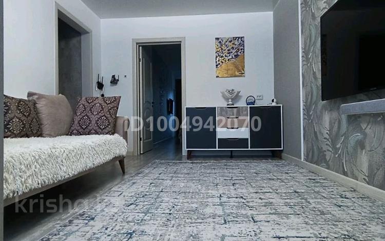 3-комнатная квартира · 60 м² · 1/5 этаж, Солодовникова — ул. Розыбакиева, уг. ул. Сатпаева за 42 млн ₸ в Алматы, Бостандыкский р-н — фото 2