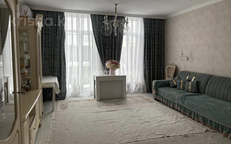 3-комнатная квартира · 106 м², Отырар 10/1 за 50 млн ₸ в Туздыбастау (Калинино) — фото 7