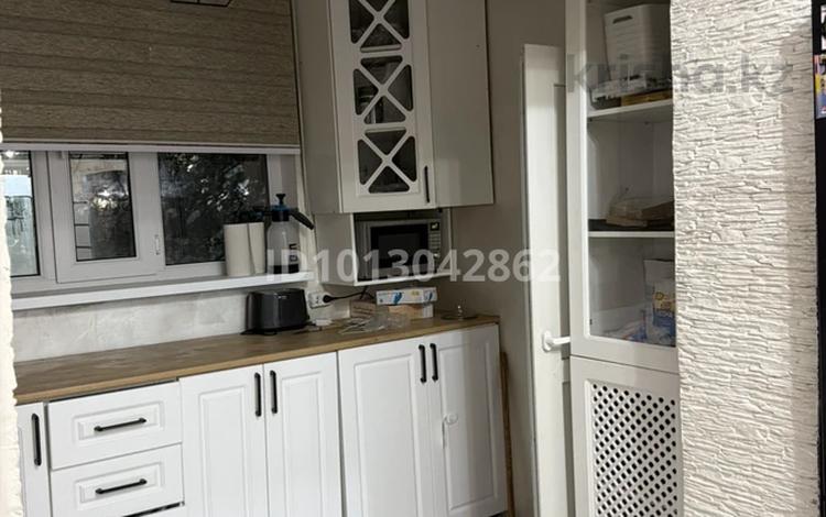 2-комнатная квартира · 57.2 м² · 1/5 этаж, Сатпаева 144 за 18 млн ₸ — фото 2