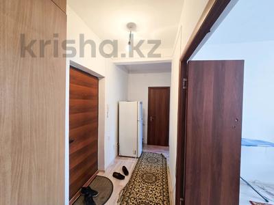 Продажа квартир в Жетысу обл.: 1-комнатная квартира · 39 м² · 5/5 этаж, Болашак 8 за 13.5 млн 〒 1-комнатная квартира · 39 м² · 5/5 этаж, Болашак 8 за 13.5 млн 〒 в Талдыкоргане, мкр Болашак