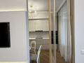 2-комнатная квартира · 61 м² · 8/12 этаж, Тауелсиздик 56/3 за 59.5 млн ₸ в Астане, Сарайшык р-н — фото 2