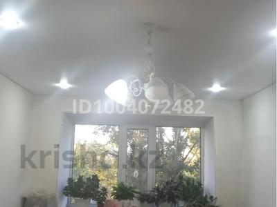 2-бөлмелі пәтер · 45 м² · 5/5 қабат, Майкудук, 12й микрорайон 14, бағасы: 100 000 〒 в Караганде, Алихана Бокейханова р-н