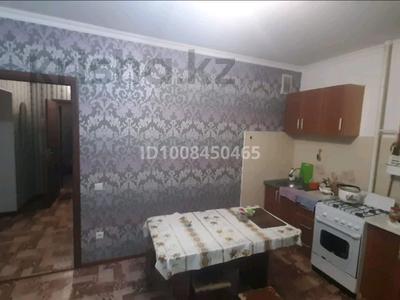 1-комнатная квартира · 50 м² · 3/9 этаж, мкр. Алмагуль 4 — Рынок бакдаулет за 150 000 ₸ в Атырау
