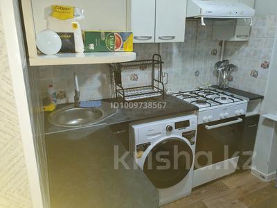 3-комнатная квартира · 56.2 м² · 5/5 этаж, мкр Центральный, Сатпаева 14 за 249 000 〒 в Атырау