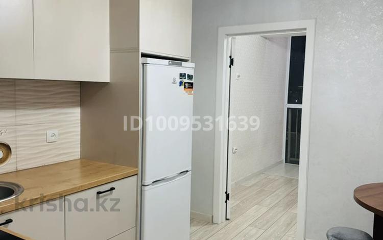 1-комнатная квартира · 30 м² · 4/9 этаж, мкр Шугыла, Жунисова 8/11 — Толе Би/Жунисова за 190 000 ₸ в Алматы, Наурызбайский р-н — фото 2