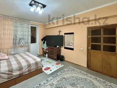 3-комнатная квартира · 70 м² · 12/12 этаж, мкр Аксай-1А за 38 млн ₸ в Алматы, Ауэзовский р-н