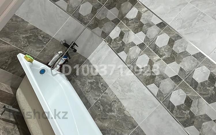 3-бөлмелі пәтер · 94 м² · 4/9 қабат, Ружейникова 14, бағасы: 200 000 〒 в Уральске — фото 2