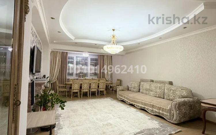 3-комнатная квартира · 150 м² · 7/15 этаж, Кунаева 14/2 — Кунаева- Мангилик Ел за 400 000 ₸ в Астане, Есильский р-н — фото 2