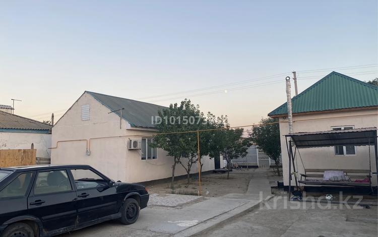 Отдельный дом · 2 комнаты · 60.5 м² · 5 сот., мкр Рембаза, Гумарова за 18 млн ₸ в Атырау — фото 2