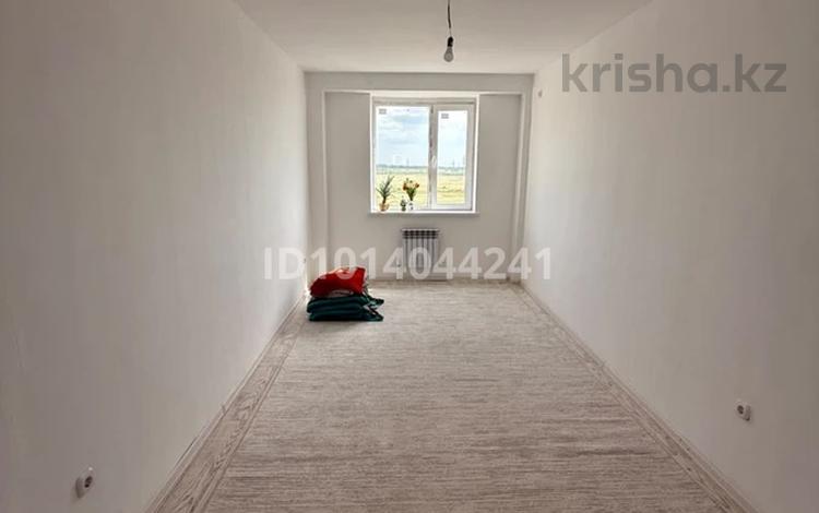 2-комнатная квартира · 54 м² · 4/10 этаж, 10 мкр 20 за 130 000 ₸ в Аксае — фото 2