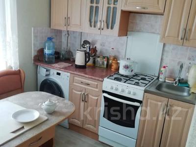 4-комнатная квартира · 60 м² · 5/5 этаж, Абая за 22.5 млн 〒 в Петропавловске