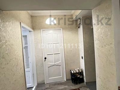 3-бөлмелі пәтер · 75 м² · 4/9 қабат, мкр Калкаман-1 13, бағасы: 250 000 ₸ в Алматы, Наурызбайский р-н