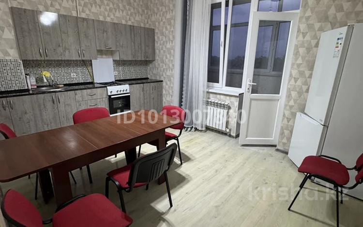 2-комнатная квартира · 70 м² · 6/12 этаж, Сатпаева за 150 000 ₸ в Таразе — фото 2