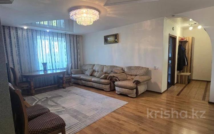 3-бөлмелі пәтер · 93.6 м² · 5/6 қабат, Назарбаева 9, бағасы: 36 млн ₸ в Кокшетау — фото 2