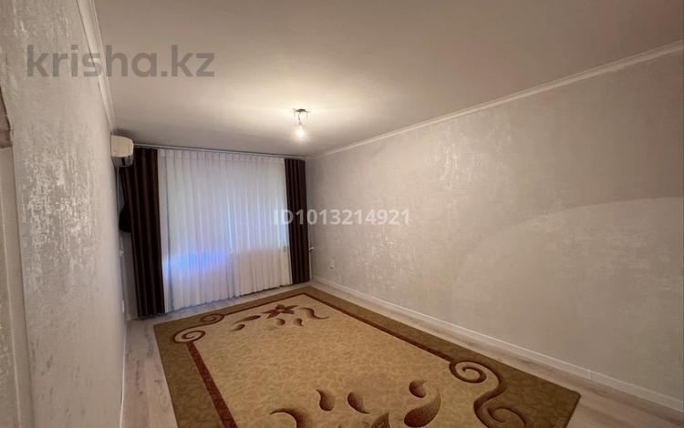 2-бөлмелі пәтер · 45 м² · 5 қабат, мкр Аксай-2, Ақсай-2 ш/а. 10 — Төлеби Саина қиылысы, бағасы: 30 млн ₸ в Алматы, Ауэзовский р-н — фото 2