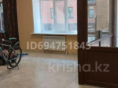Продажа квартир в Павлодарской обл.: 3-комнатная квартира · 106 м² · 4/6 этаж, Расковой 9/2 — Батырмола ,стадион Жулдыз за 50 млн 〒 3-комнатная квартира · 106 м² · 4/6 этаж, Расковой 9/2 — Батырмола ,стадион Жулдыз за 50 млн 〒 в Павлодаре