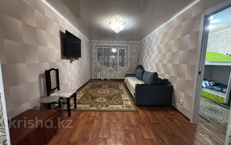3-комнатная квартира · 60.6 м² · 6/6 этаж, 4 микрорайон 4 за 21 млн ₸ в Костанае — фото 2