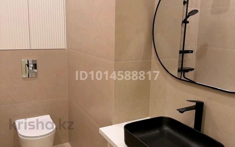 2-бөлмелі пәтер · 60 м² · 8/9 қабат, Навои 30/1, бағасы: 67 млн ₸ в Алматы, Ауэзовский р-н — фото 2