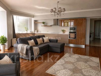 3-комнатная квартира · 100 м² · 7/9 этаж, 12-й мкр 72а за 350 000 ₸ в Актау