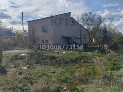 Жеке үй · 4 бөлме · 200 м² · 19 жүзд., Квартал энергетик 2 — Казгурт, бағасы: 50 млн ₸ в Актобе, жилой массив Жилянка