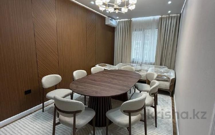 3-комнатная квартира · 90 м² · 8/18 этаж, Каныша Сатпаева 133/1 за 550 000 ₸ в Алматы, Бостандыкский р-н — фото 2