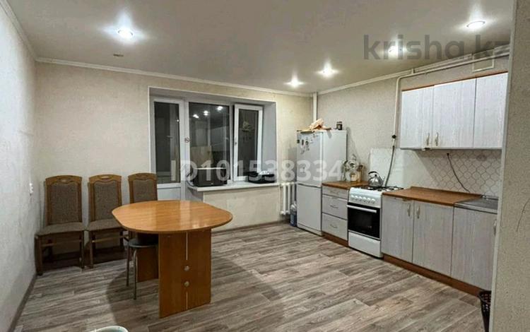 2-комнатная квартира · 68 м² · 2/5 этаж, Назарбаева 160 за 18 млн ₸ в Уральске — фото 2