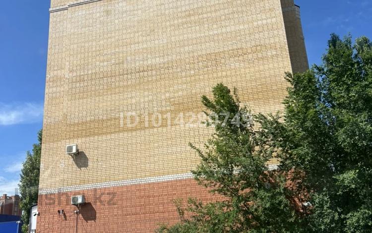 2-комнатная квартира · 77 м², мкр. Алтын орда, С Баишев 7/1 — SKYPARK за 27 млн ₸ в Актобе — фото 2