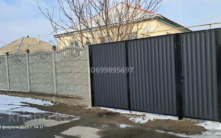 Отдельный дом · 4 комнаты · 150 м² · 6 сот., Баженова — Казакова за 28.5 млн 〒 в Таразе — фото 3